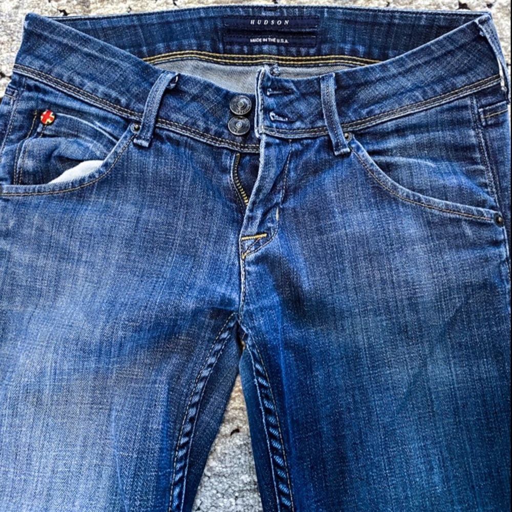 Hudson Skinny Jeans • Size 25